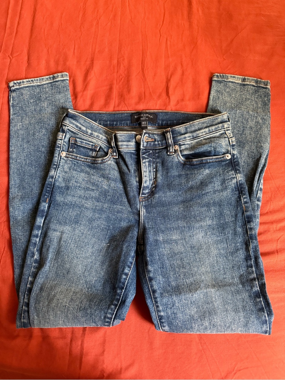 Banana Republic high-Rise Skinny Jeans in Medium Blue